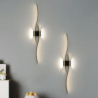 Lumtli Norska Wave — Minimalistische LED-Streifen-Wandleuchte