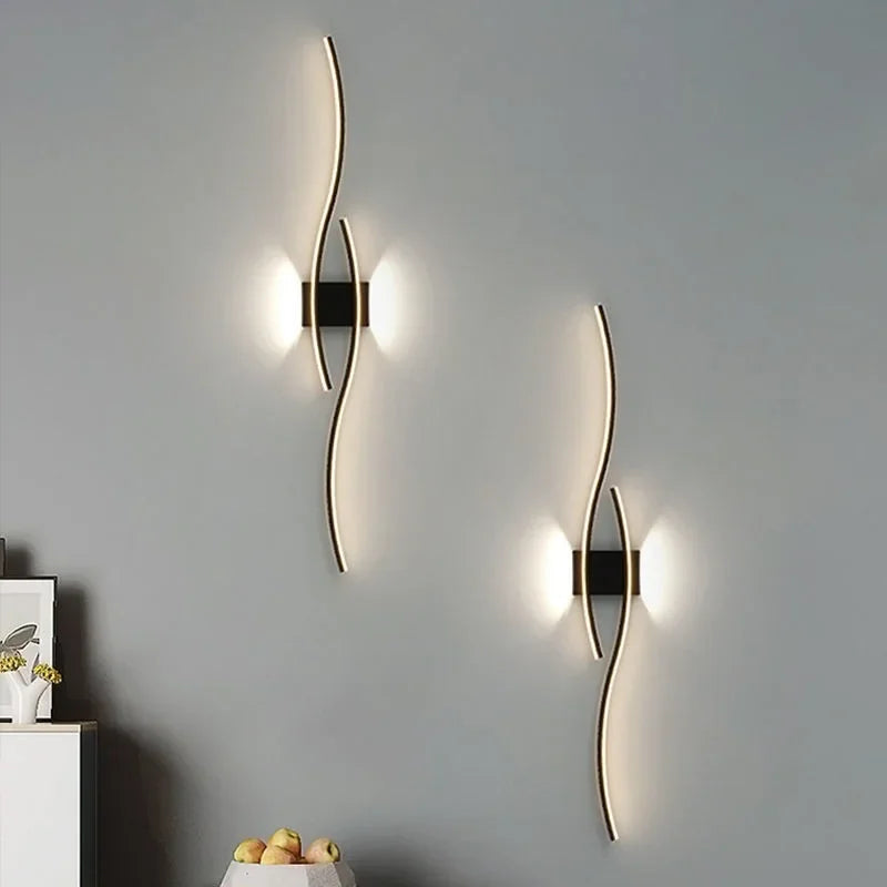 Lumtli Norska Wave — Minimalist LED Strip Wall Lamp